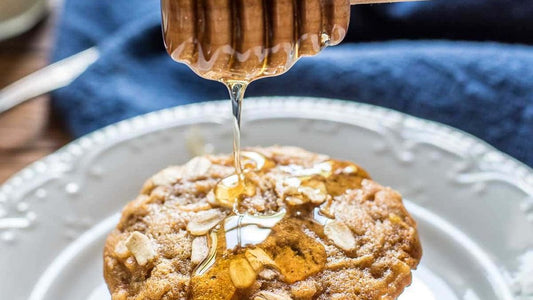 honey-recipe-apple-oatmeal-muffins