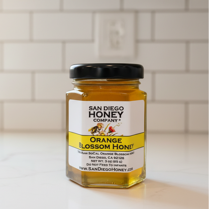 Delight in Orange Blossom Honey — a fragrant, floral raw honey perfect for tea, drizzling, baking & brunch. Small-batch San Diego honey with vibrant flavor.